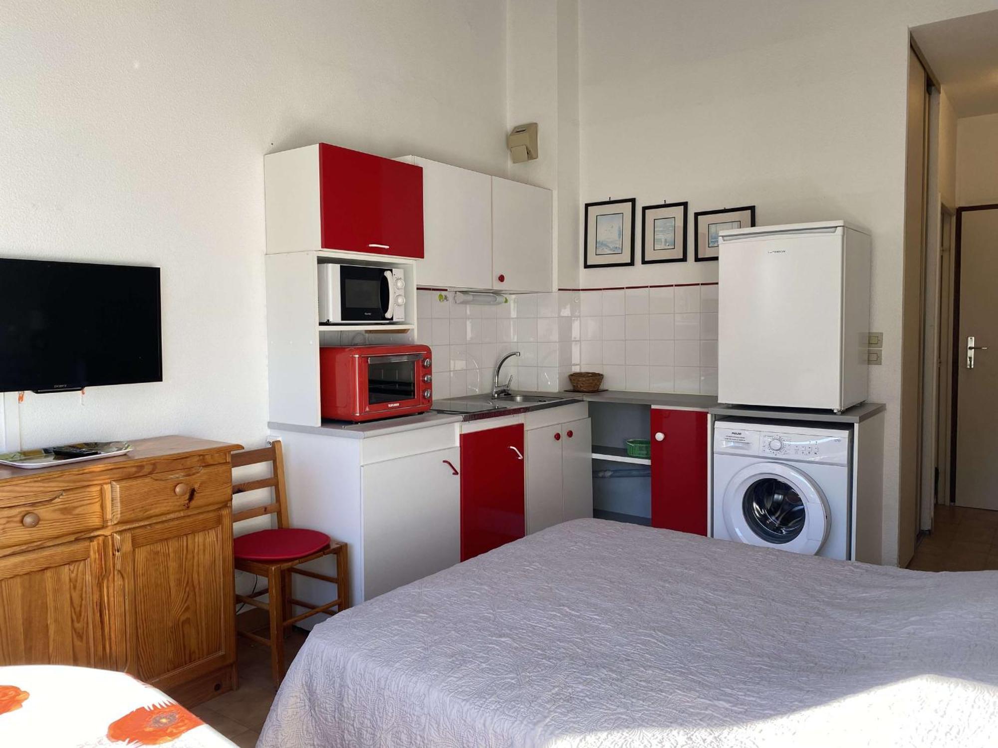 Studio Confort 2* Avec 2 Parkings Prives, Proche Thermes, Calme Et Bien Equipe - Balaruc-Les-Bains - Fr-1-553-114 מראה חיצוני תמונה